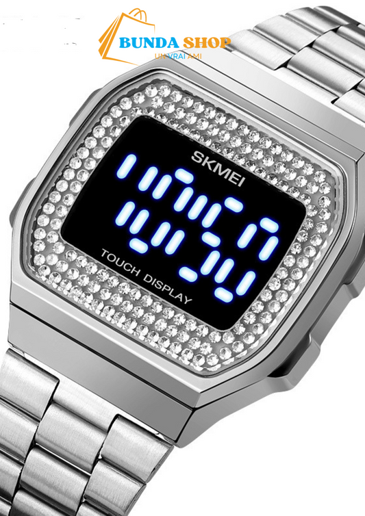 🌟 Sublimez votre poignet avec notre montre-bracelet à quartz en acier inoxydable pour femme ! 🌟